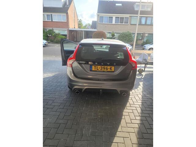 Volvo V60 2.0 D4 Business Sport