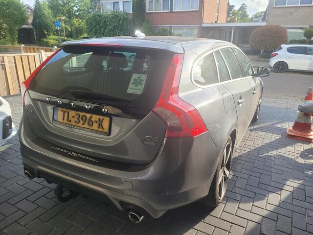 Volvo V60 2.0 D4 Business Sport