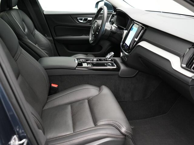 Volvo V60 T6 Recharge AWD Inscription Plug In Hybrid 340pk Dealer O.H. PHEV | Panodak | Trekhaak af Fabriek | Lederen Sportstoelen Memory & Ventilatie | Adaptive Cruise | Apple Carplay | Pilot Assist | Harman Kardon | Navigatie | 360 Camera | Sfeerverlichting |