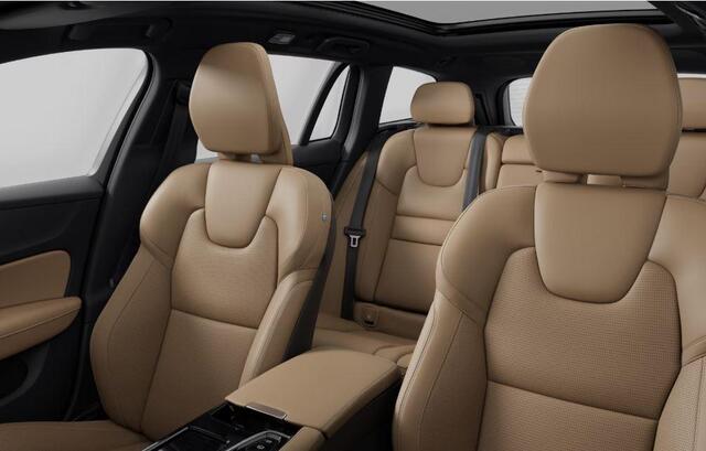 Volvo V60 2.0 T6 Plug-in hybrid AWD Ultra Dark | Bowers & Wilkins | Massage | Stoel ventilatie + Verwarming | Panorama Schuifdak | HUD | Adaptieve Cruise | BLIS | 360° Camera |