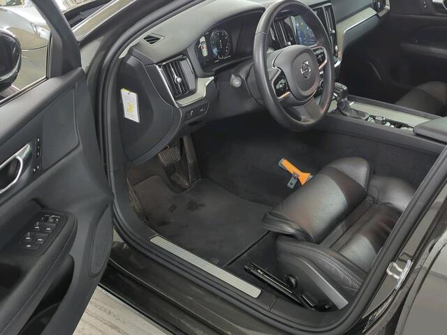 Volvo V60 2.0 T4 Inscription NL AUTO | LEDER | ACC | CARPLAY | STOELVERW |