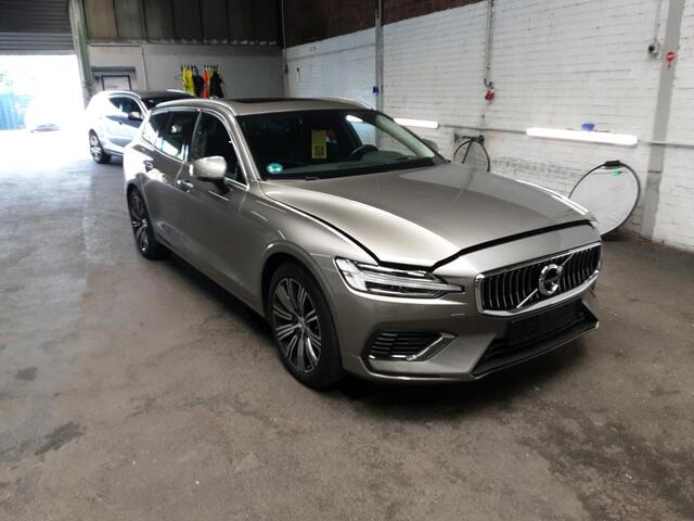 Volvo V60 2.0 T8 Recharge AWD Inscription | Wordt verwacht | Pano | Trekhaak | Massagestoelen | 392 PK!