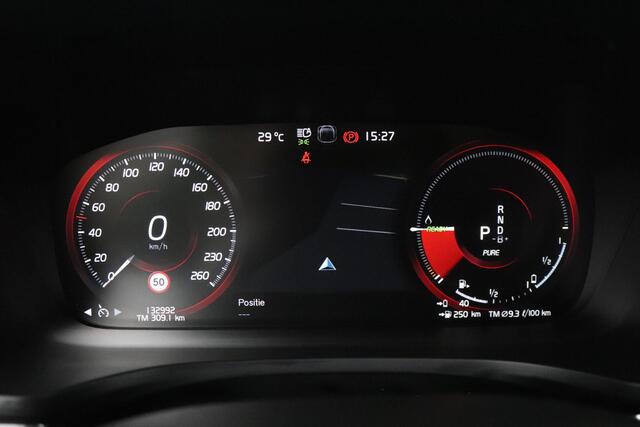 Volvo V60 2.0 T6 Twin Engine AWD Momentum Pro