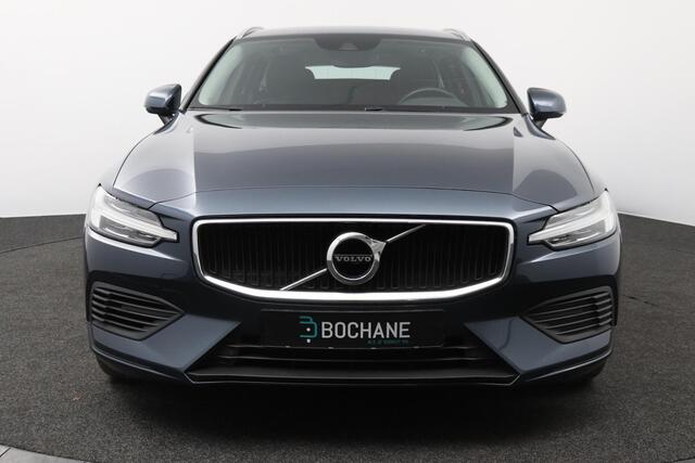 Volvo V60 2.0 T6 Twin Engine AWD Momentum Pro