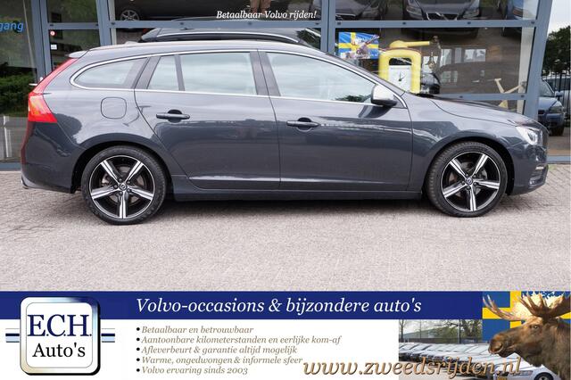 Volvo V60 2.0 152 pk T3 R-Design, Navi, Xenon, 18 inch, Stoelverwarming