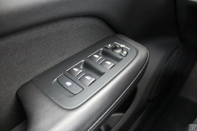 Volvo V60 B3 Automaat Momentum Advantage