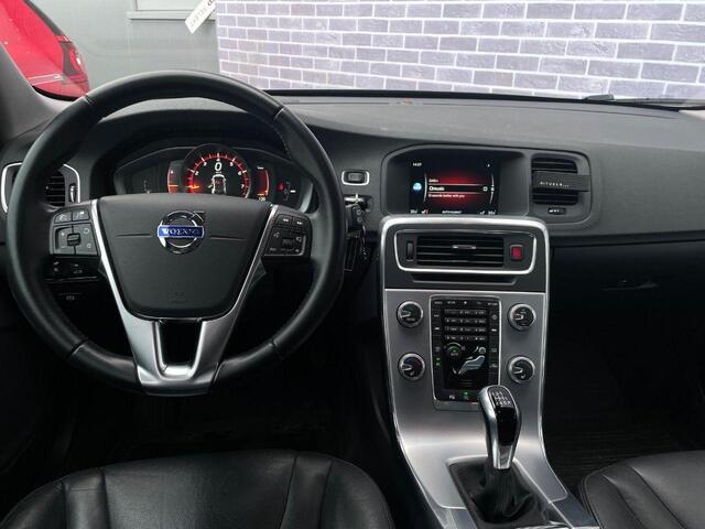 Volvo V60 2.0 T3 Nordic+ | Driver Support Line | Standkachel | Trekhaak | Adaptieve Cruise Control | Xenon | BLIS |
