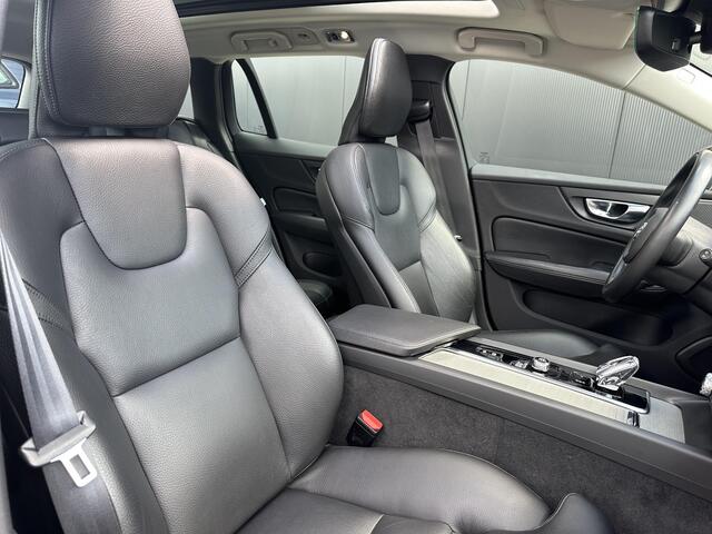 Volvo V60 2.0 B3 Inscription / Elektrische trekhaak / pan. dak / harman kardon / Apple carplay