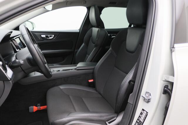 Volvo V60 2.0 T4 Momentum Pro