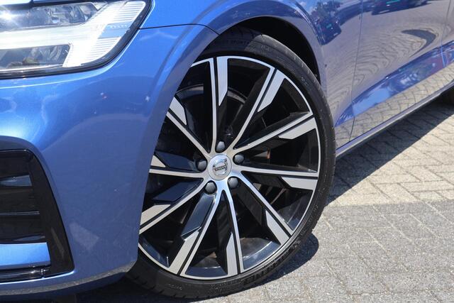 Volvo V60 T5 R-Design | Trekhaak | Schuif-/kanteldak | Dealer onderhouden