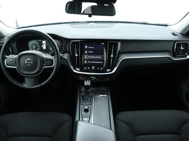 Volvo V60 2.0 T4 Momentum Pro | Climate pack