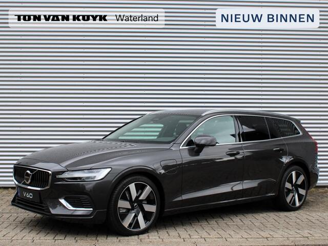 Volvo V60 2.0 T6 Plug-in hybrid AWD Essential Automaat / Leder interieur / Privacy Glass / Climate Pack / Driver Awareness / 19" velgen