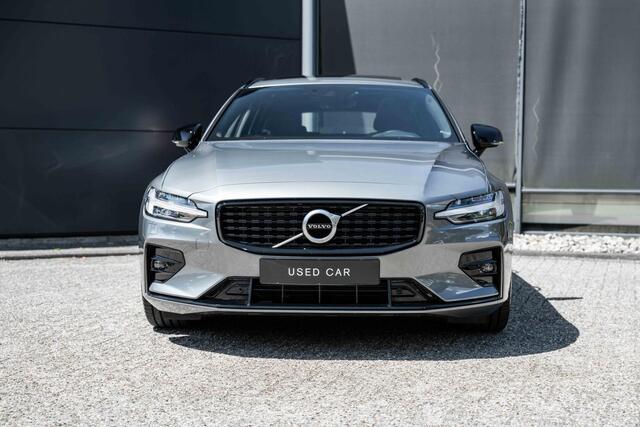 Volvo V60 T5 Automaat R-Design | Panoramadak| Head up Display| Adaptieve Cruise Control| Blind Spot| Park Assist voor en Achter| Parkeer Camera| Verwarmbare Voorstoelen