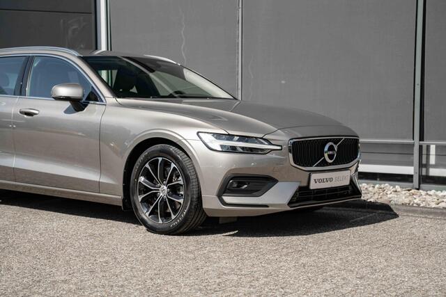 Volvo V60 B3 Automaat Business Pro | Verwarmbare Voorstoelen | Achteruitrijcamera | Verwarmbare Voorruit | 17" Lichtmetalen Velgen | Adaptieve Cruise Control | Dodehoekdetectie Met Correctie | Parkeersensoren | Verwarmbaar Stuurwiel
