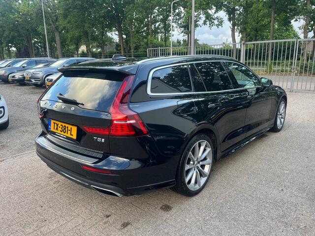 Volvo V60 T5 Inscription Bowers en Wilkins 360 Pilot HUD