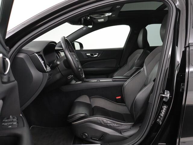 Volvo V60 2.0 T4 R-Design | Panoramadak | Stoelverwarming | Head-Up | Camera | Carplay | Half leder | Adaptive cruise | Navigatie | Memory | Full LED