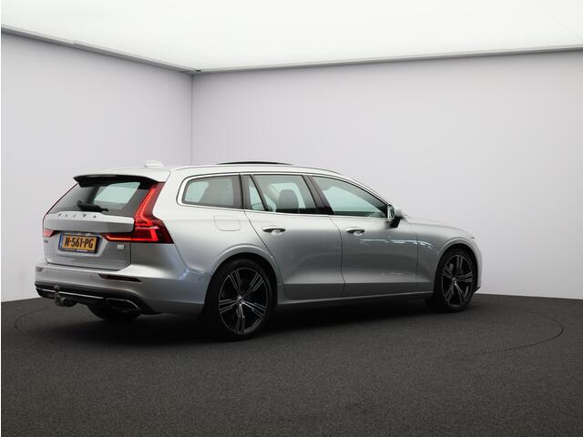 Volvo V60 2.0 T6 Recharge AWD Inscription Expression / Trekhaak / Panoramadak / Harman Kardon / Adaptive Cruise / Keyless / Parkeercamera /