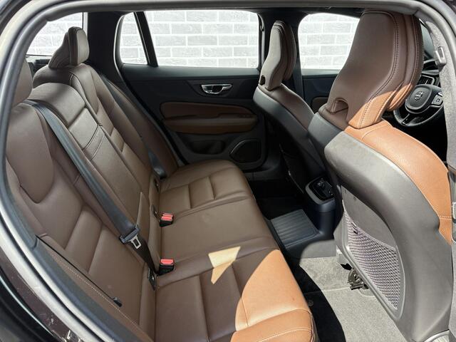 Volvo V60 2.0 T8 Twin Engine AWD Inscription | Elek. bestuurdersstoel | Achteruitrijcamera | Cruise control | Stoelverw. Voor+Achter | Stuurverwarming | Apple CarPlay