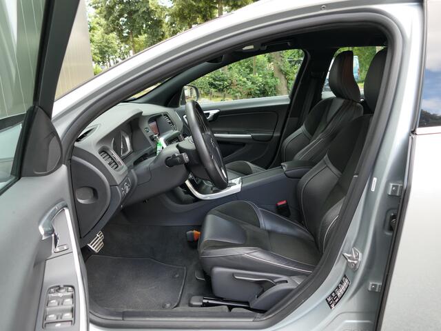 Volvo V60 1.5 T3 AUT R-Design Xenon / Standkachel / Cruise control