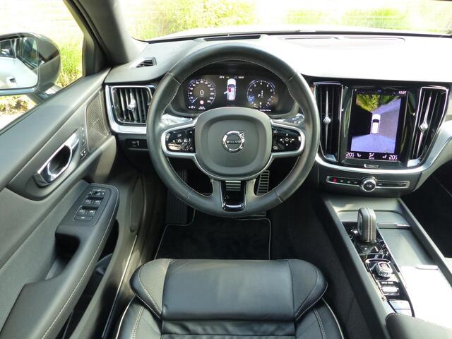 Volvo V60 B3 R-Design