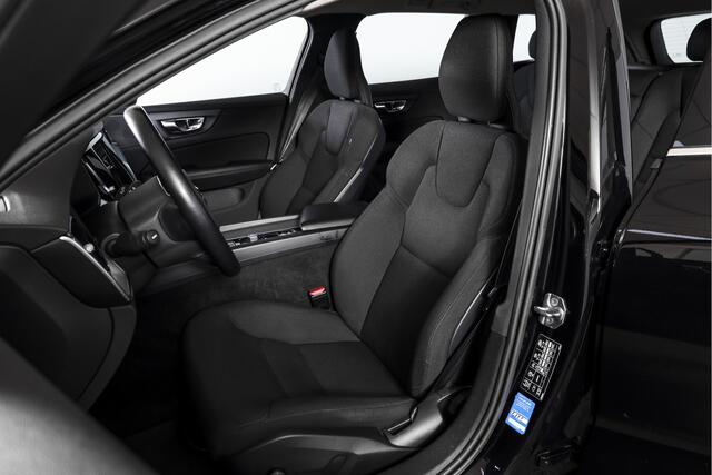 Volvo V60 2.0 B3 163 PK Essential Edition - Automaat | Dig. Cockpit | Cruise | Stoel-+Stuurverw. | PDC | NAV + App. Connect | ECC | Elek. Klep | DAB | LM 17" |