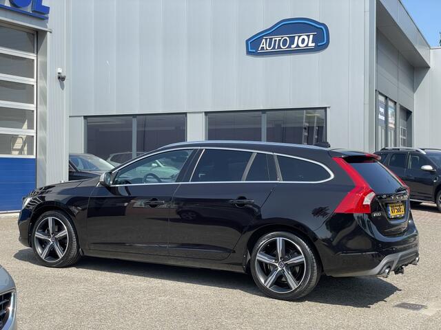 Volvo V60 2.0 T4 Bus. Sport | trekhaak | dakraam | navi