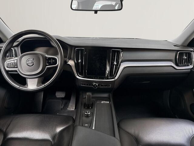 Volvo V60 2.0 B3 Momentum Advantage leer/ Dealer /onderhouden /garantie