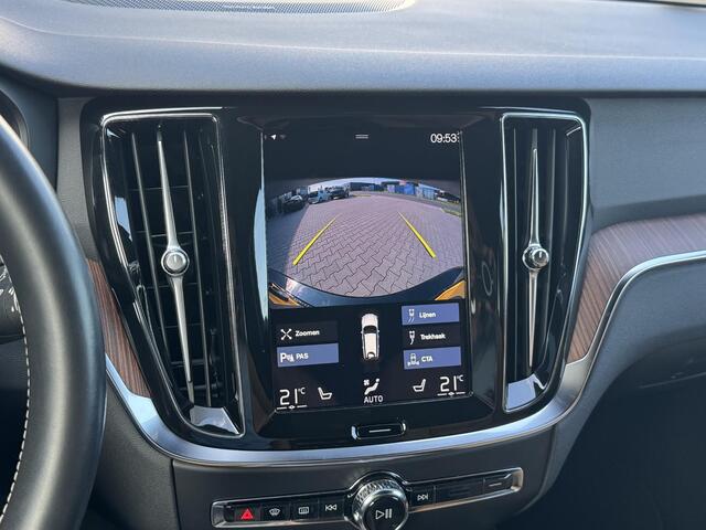 Volvo V60 2.0 T4 Inscription Trekhaak | Auto pilot | 19 inch | 1e eigenaar