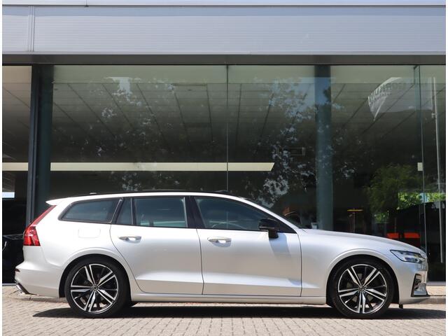 Volvo V60 2.0 T4 R-Design / Panoramadak / Trekhaak