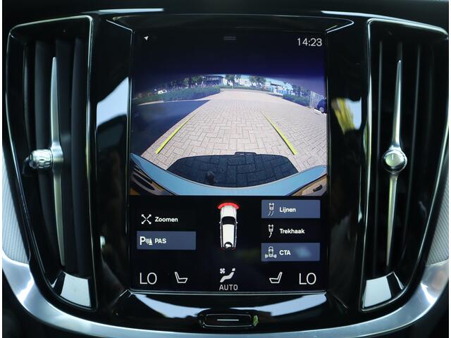 Volvo V60 2.0 T4 R-Design / Panoramadak / Trekhaak