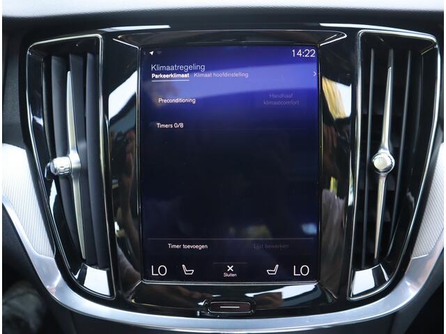 Volvo V60 2.0 T4 R-Design / Panoramadak / Trekhaak