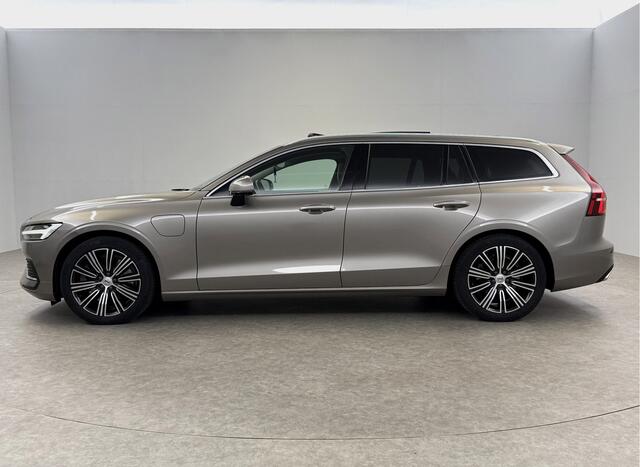 Volvo V60 2.0 T8 Twin Engine AWD Inscription 304PK Pano Harman/Kardon Trekhaak Memory Head-up LED Virtual Stoelverwarming/Stoelventilatie Cruise Carplay Camera Navi 18"LMV