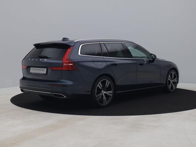 Volvo V60 2.0 T8 Twin Engine AWD Inscription | CAMERA | B&W | KEYLESS | STOELVERW.