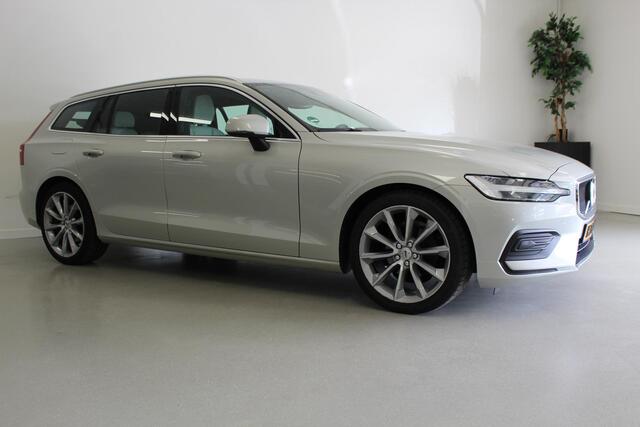Volvo V60 2.0 D3 Momentum Pro | NL-AUTO | 150PK | CARPLAY | 19'LMV | CAMERA | E-KLEP | CLIMA | PDC-V/A | LED |