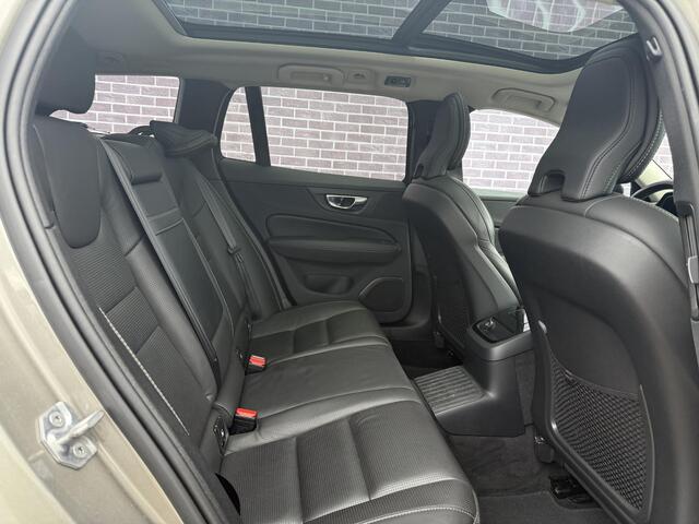 Volvo V60 2.0 T8 Twin Engine AWD Inscription | Memory | Trekhaak | Adaptieve cruise | Massage stoelen | Geventileerde/verwarmde voorstoelen | DAB | Apple carplay/android auto | Parkeercamera | Parkeersensoren V+A |