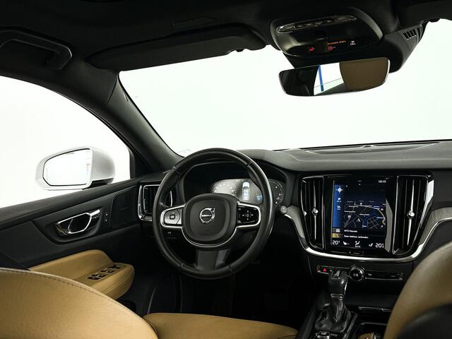 Volvo V60 D4 Aut | Inscription | Camera | Leder