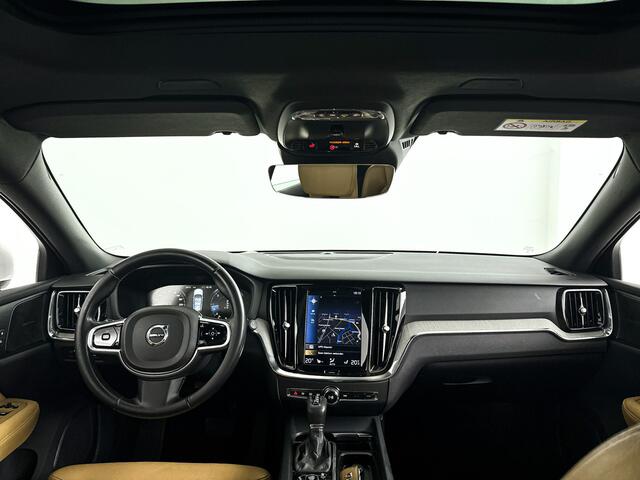 Volvo V60 D4 Aut | Inscription | Camera | Leder