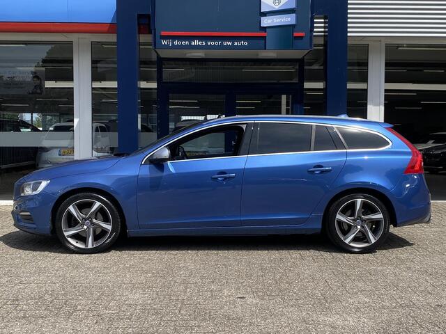 Volvo V60 2.0 T4 Business Sport R-Design / NL-Auto / 86.000 Km / Dealer-Onderhouden / 190 PK / Automaat / Vol-Leder / Schuif-Kanteldak / Keyless / Standkachel / Xenon / Radio-Bluetooth / Navi / Camera / Stoelverwarming / Cruise-Control / Climate-Control / ELKTR-Pak