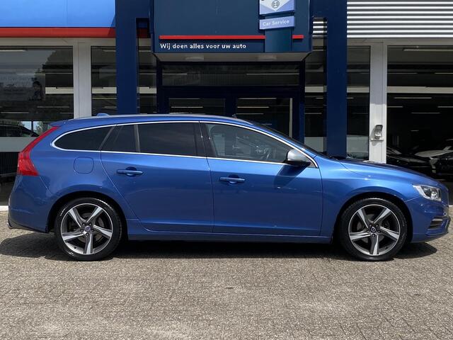 Volvo V60 2.0 T4 Business Sport R-Design / NL-Auto / 86.000 Km / Dealer-Onderhouden / 190 PK / Automaat / Vol-Leder / Schuif-Kanteldak / Keyless / Standkachel / Xenon / Radio-Bluetooth / Navi / Camera / Stoelverwarming / Cruise-Control / Climate-Control / ELKTR-Pak