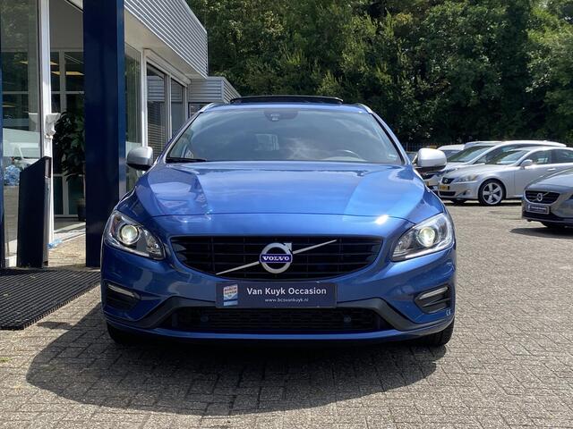 Volvo V60 2.0 T4 Business Sport R-Design / NL-Auto / 86.000 Km / Dealer-Onderhouden / 190 PK / Automaat / Vol-Leder / Schuif-Kanteldak / Keyless / Standkachel / Xenon / Radio-Bluetooth / Navi / Camera / Stoelverwarming / Cruise-Control / Climate-Control / ELKTR-Pak