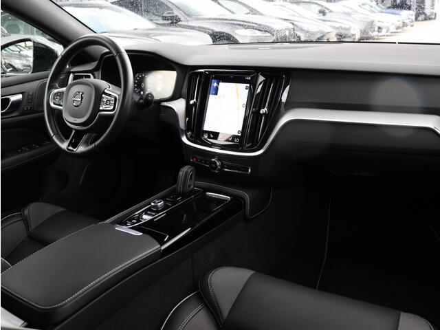 Volvo V60 2.0 T6 AWD R-Design I Leder I HarmanKardon I Camera