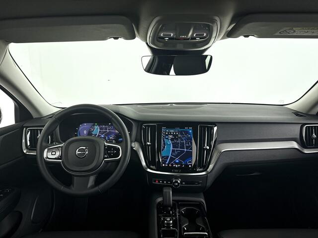 Volvo V60 T6 Aut. Plug-in hybrid AWD Plus Bright | Stoel- en stuurverwarming | Pamoramadak | Harman Kardon
