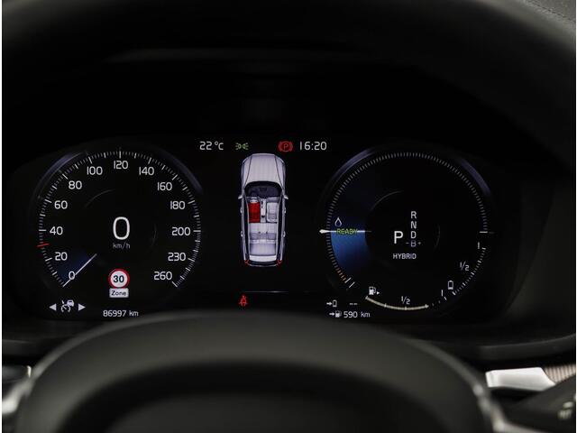 Volvo V60 2.0 T6 Recharge AWD R-Design