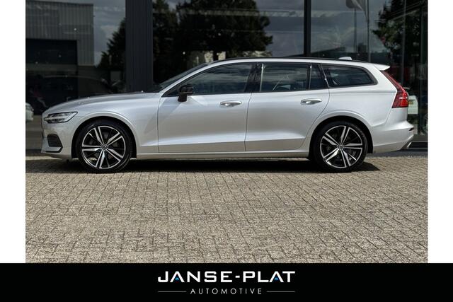 Volvo V60 2.0 B3 AUT Momentum Advantage Trekhaak | Camera |