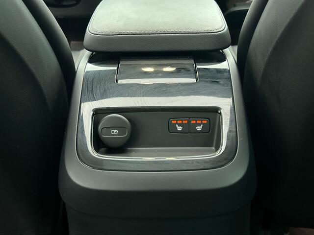 Volvo V60 2.0 T6 AWD Plus Dark | 360° Camera | Trekhaak | Panoramadak |