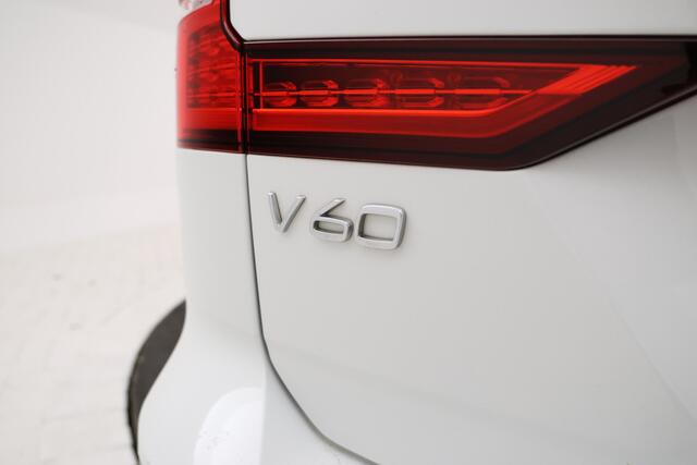 Volvo V60 2.0 T6 Twin Engine AWD Momentum Pro Airco, Apple Carplay, Cruise, PDC