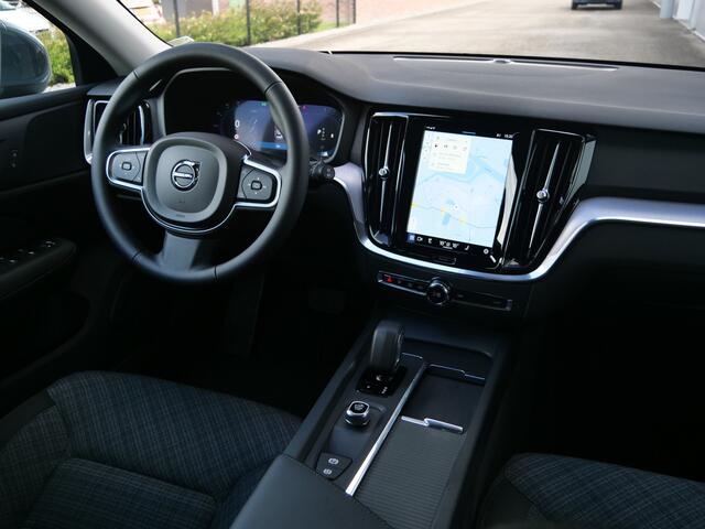 Volvo V60 2.0 B3 Essential Edition 163 Pk Automaat Navi / Camera / DAB / Apple Carplay