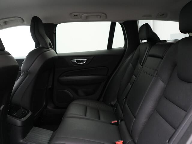 Volvo V60 2.0 T6 AWD Inscription Plug In Hybrid 340pk | PHEV | Trekhaak af Fabriek | 360 Camera | Lederen sportstoelen Memory | Carplay | Keyless | Navigatie | Virtual | DAB |