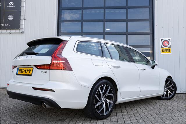 Volvo V60 2.0 T6 Recharge AWD Business Pro ?Pano?ACC?Leder