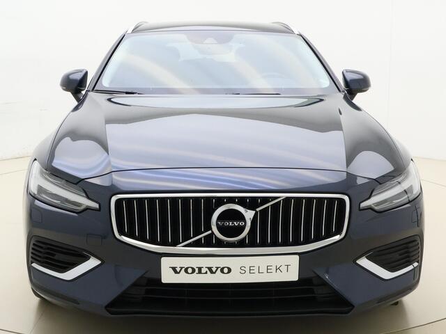 Volvo V60 T6 350pk AWD Plus Bright / Long Range / Elektr. Stoelen / Harman&Kardon Audio / 19'' / Stoel + Stuurw. Verwarming / Adapt. Cruise / DAB /